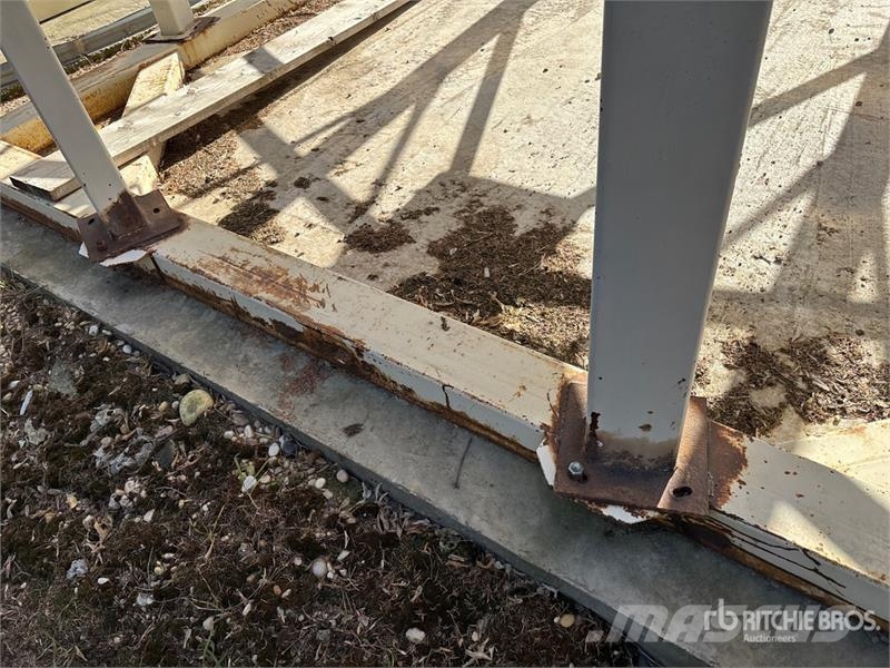  Stor-King +/- 2500 bu 3 Ring Smooth Wall Hopper Gr وحدات / آلات معالجة المحاصيل وتخزينها - أخرى
