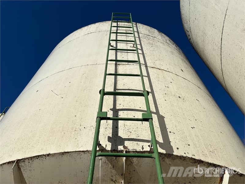Stor-King +/- 2500 bu 3 Ring Smooth Wall Hopper Gr Sonstige Ernte Verarbeitung und -lagerung