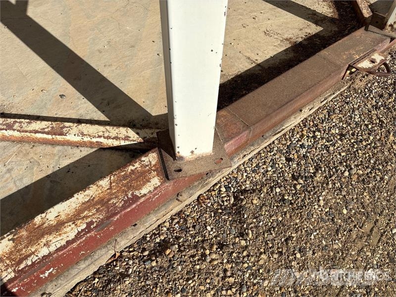  Stor-King +/- 2500 bu 3 Ring Smooth Wall Hopper Gr وحدات / آلات معالجة المحاصيل وتخزينها - أخرى