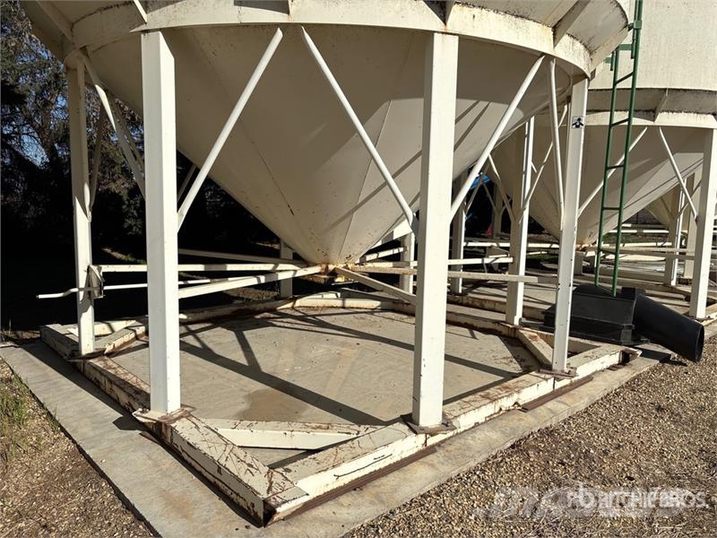 Stor-King +/- 2500 bu 3 Ring Smooth Wall Hopper Gr Sonstige Ernte Verarbeitung und -lagerung