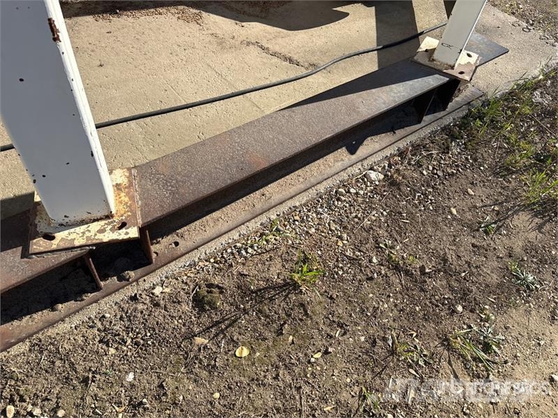  Stor-King +/- 3000 bu 3 Ring Smooth Wall Hopper Gr وحدات / آلات معالجة المحاصيل وتخزينها - أخرى