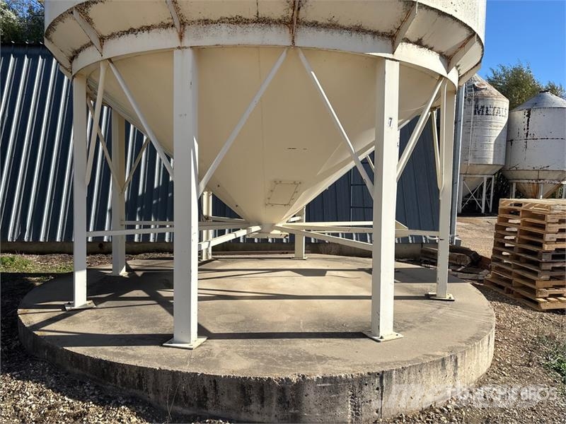 Stor-King +/- 3500 bu 4 Ring Smooth Wall Hopper Gr Macchine/unitá di lavorazione e stoccaggio/altri