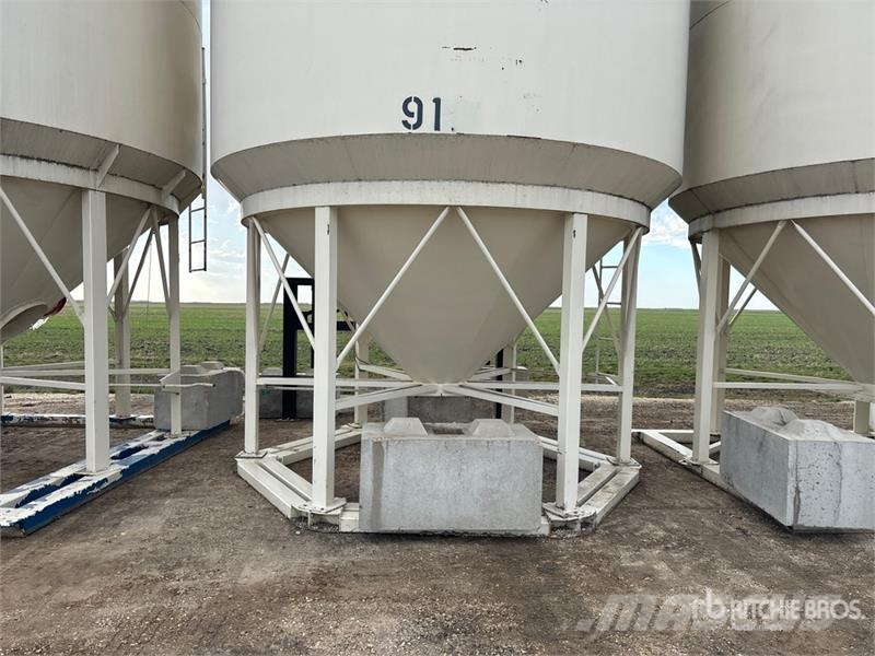 Stor King +/- 50 ton 2 Ring Fertilizer Hopper Grai Stockage, conditionnement - Autres