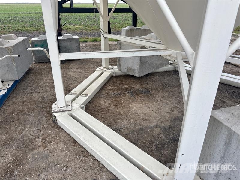 Stor King +/- 50 ton 2 Ring Fertilizer Hopper Grai Stockage, conditionnement - Autres