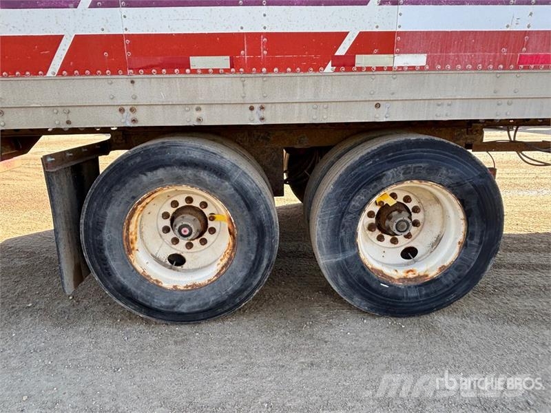 Stoughton 48 ft x 102 in T/A Van Trailer Furgons