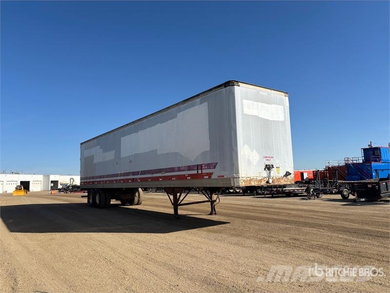 Stoughton 48 ft x 102 in T/A Van Trailer Furgons
