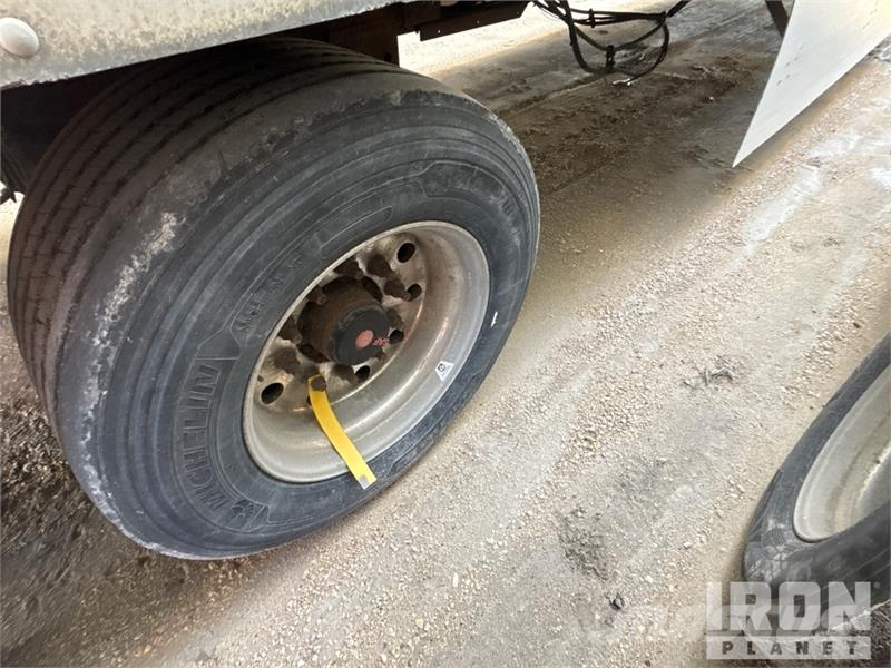 Stoughton 53 ft T/A Van Trailer Remorci utilitare