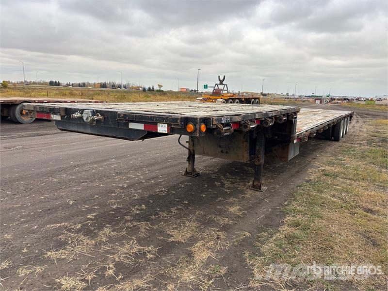 Stoughton 53 ft Tri/A Step Deck Trailer Низькорамні причепи