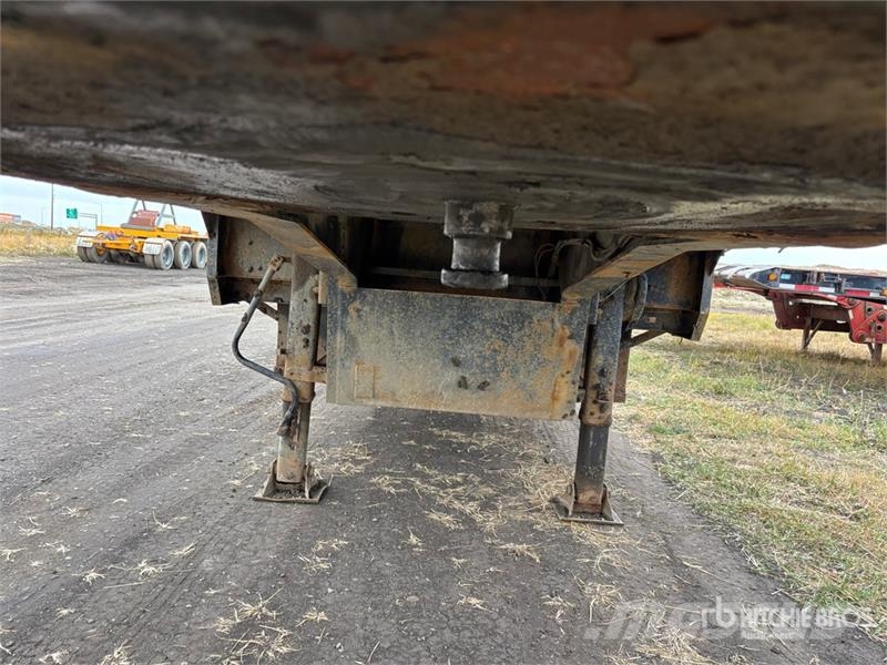 Stoughton 53 ft Tri/A Step Deck Trailer Низькорамні причепи