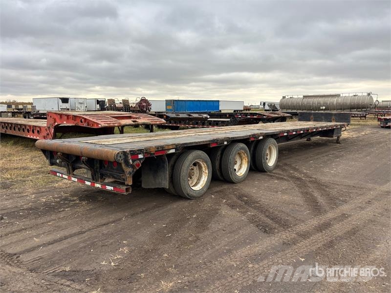 Stoughton 53 ft Tri/A Step Deck Trailer Низькорамні причепи