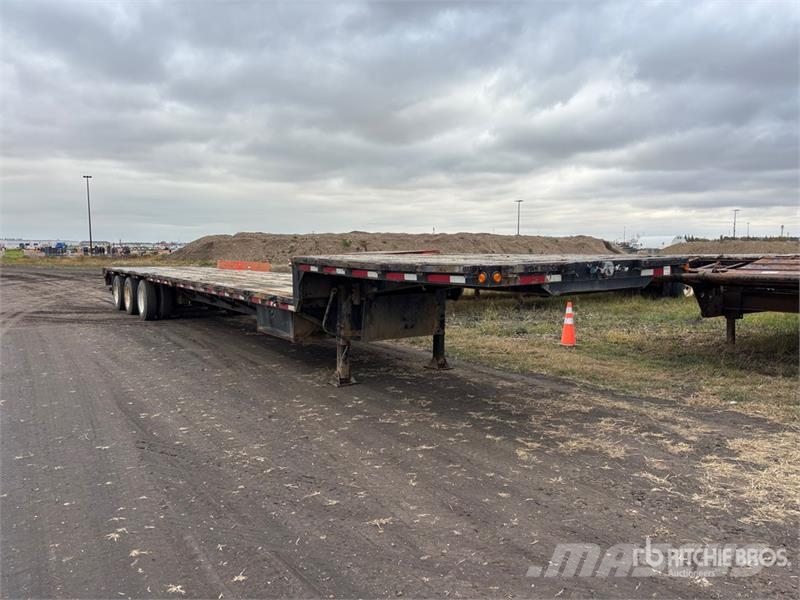 Stoughton 53 ft Tri/A Step Deck Trailer Низькорамні причепи