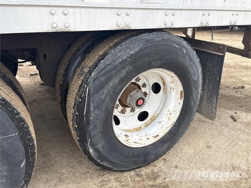Stoughton 53 ft x 102 in T/A Van Trailer Прицепы-фургоны