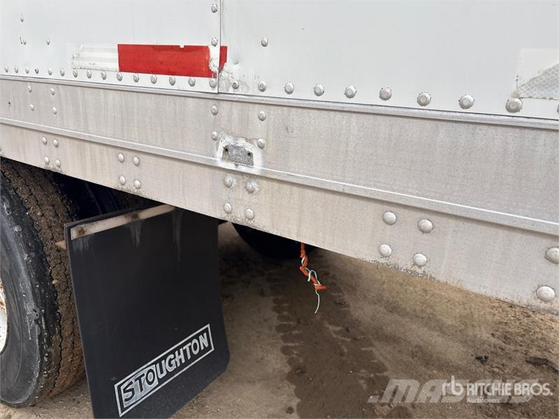 Stoughton 53 ft x 102 in T/A Van Trailer Прицепы-фургоны
