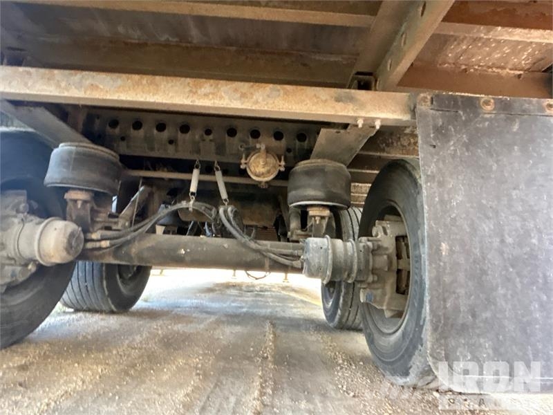 Stoughton 53 ft x 102 in T/A Van Trailer Remorci utilitare