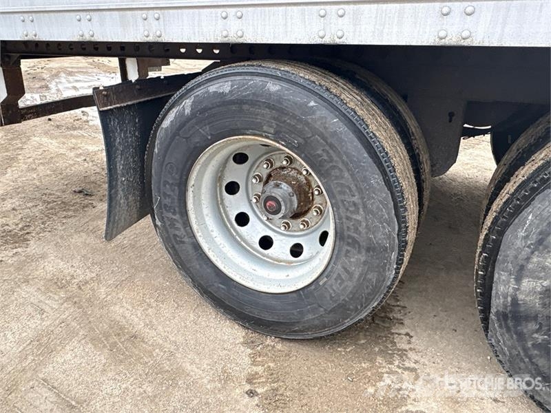 Stoughton 53 ft x 102 in T/A Van Trailer Прицепы-фургоны
