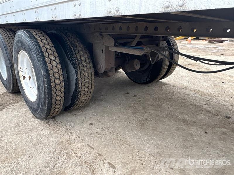 Stoughton 53 ft x 102 in T/A Van Trailer Прицепы-фургоны