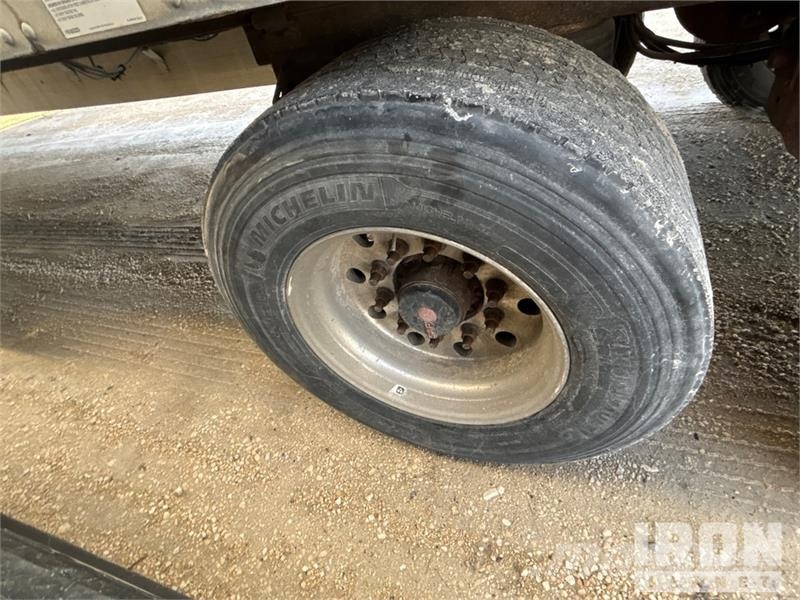 Stoughton 53 ft x 102 in T/A Van Trailer Remorci utilitare