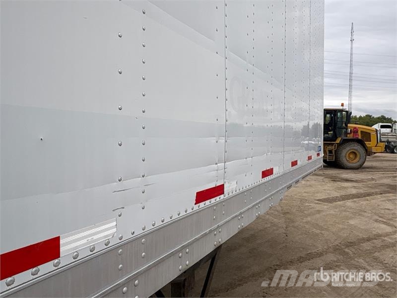 Stoughton 53 ft x 102 in T/A Van Trailer Прицепы-фургоны