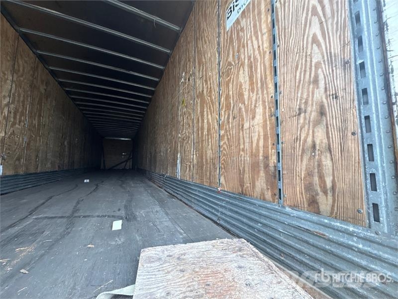Stoughton 53 ft x 102 in T/A Van Trailer Прицепы-фургоны
