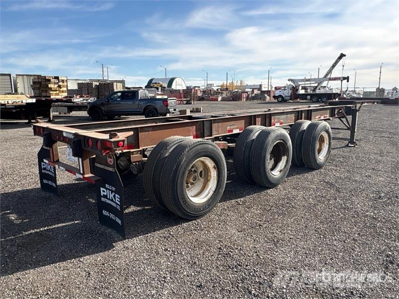 Stoughton Tri/A Extendable Container Trailer مقطورات حاويات