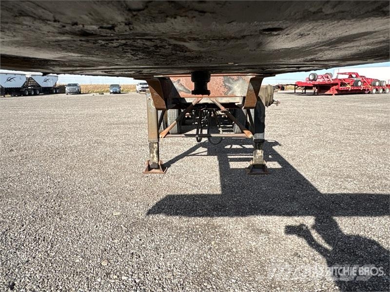 Stoughton Tri/A Extendable Container Trailer مقطورات حاويات