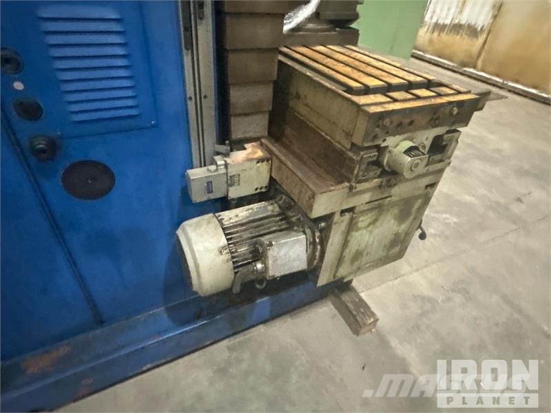 Strojtos FGS32/40T Milling Machine معدات البناء - غير ذلك