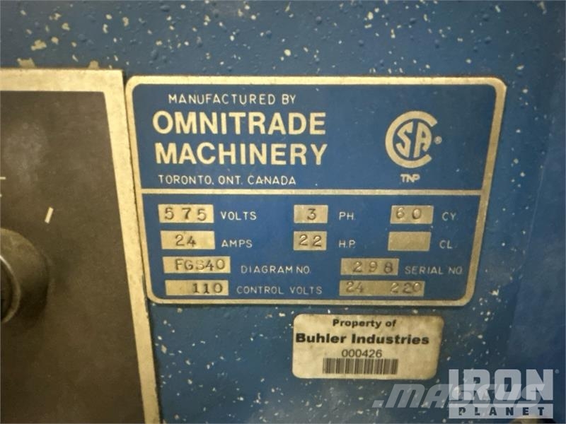Strojtos FGS32/40T Milling Machine معدات البناء - غير ذلك