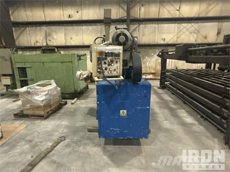 Strojtos FGS32/40T Milling Machine معدات البناء - غير ذلك
