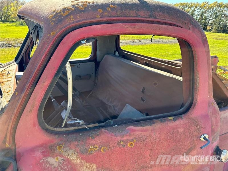 Studebaker Pickup (Inoperable) Anders