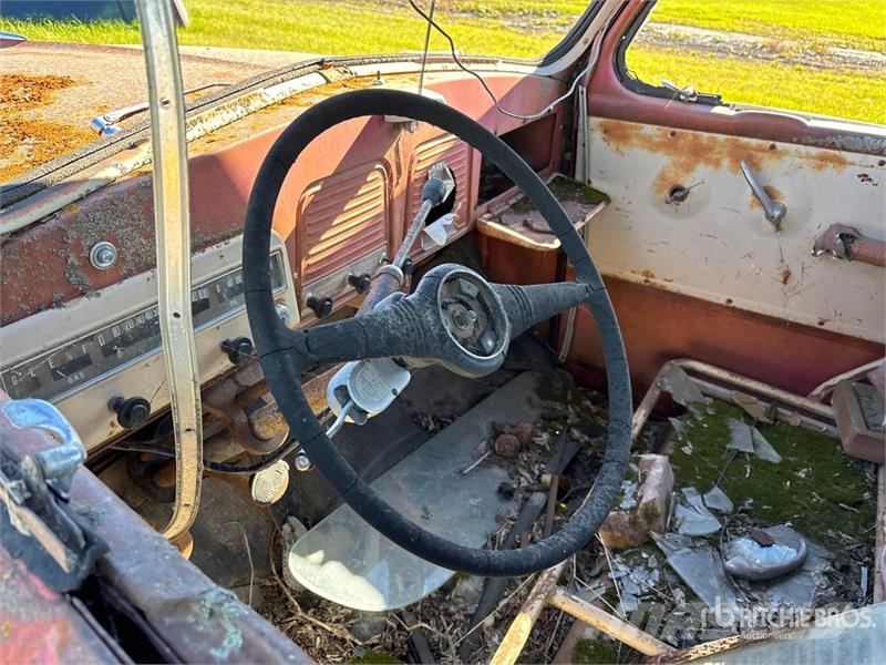Studebaker Pickup (Inoperable) Anders