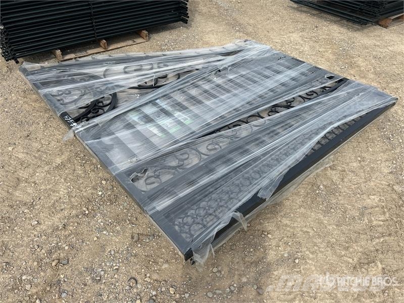 Suihe 14 ft Bi-Parting Driveway Gate (Unused) Egyéb mezőgazdasági gépek