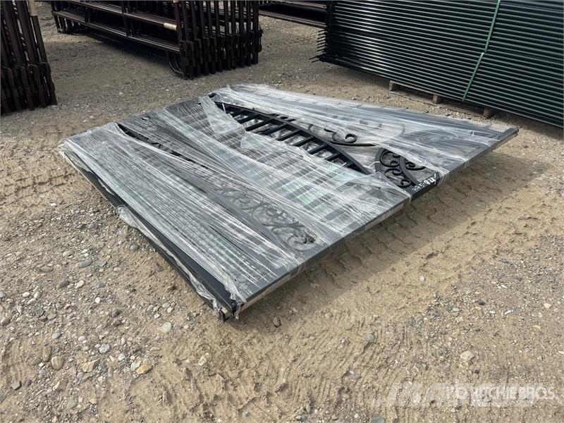 Suihe 14 ft Bi-Parting Driveway Gate (Unused) Sonstige Landmaschinen