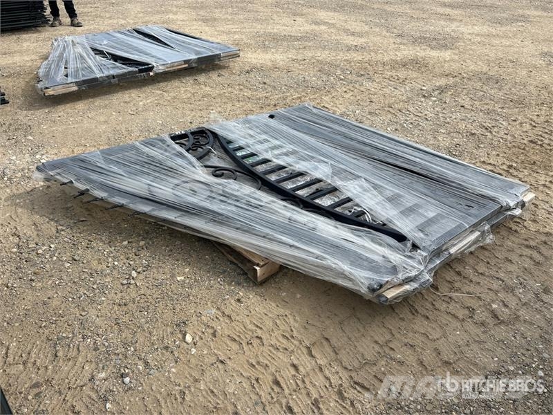 Suihe 14 ft Bi-Parting Driveway Gate (Unused) Sonstige Landmaschinen