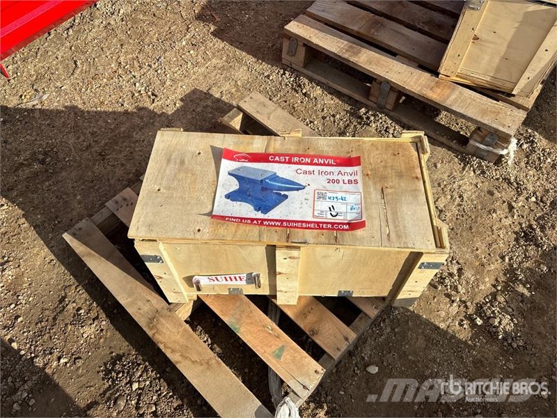 Suihe A200 200 lb Cast Iron Anvil (Unused) Other components
