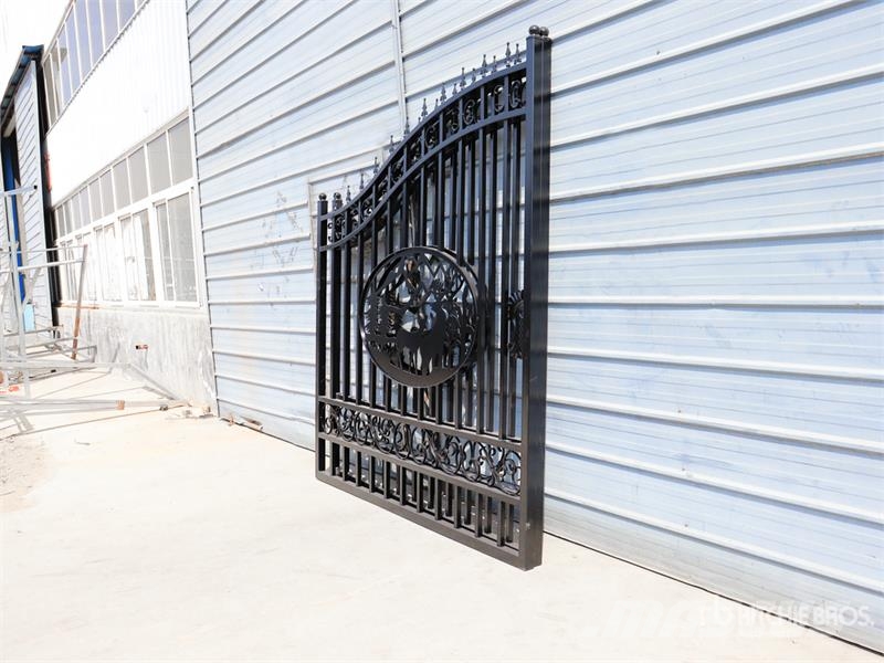 Suihe NG-14D-1 14 ft Wrought Iron Bi-Parting Driveway Ga Otra maquinaria agrícola
