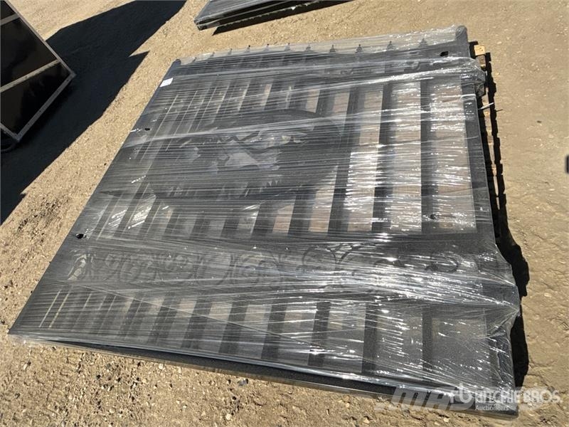 Suihe NG-14Eu-2&14D-2 14 ft Bi-Parting Driveway Gate (Un ماكينات زراعية - غير ذلك