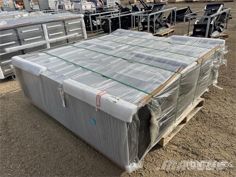 Suihe NWB-H32DB-7 7 ft 32-Drawer Tool Cabinet (Unused) Other
