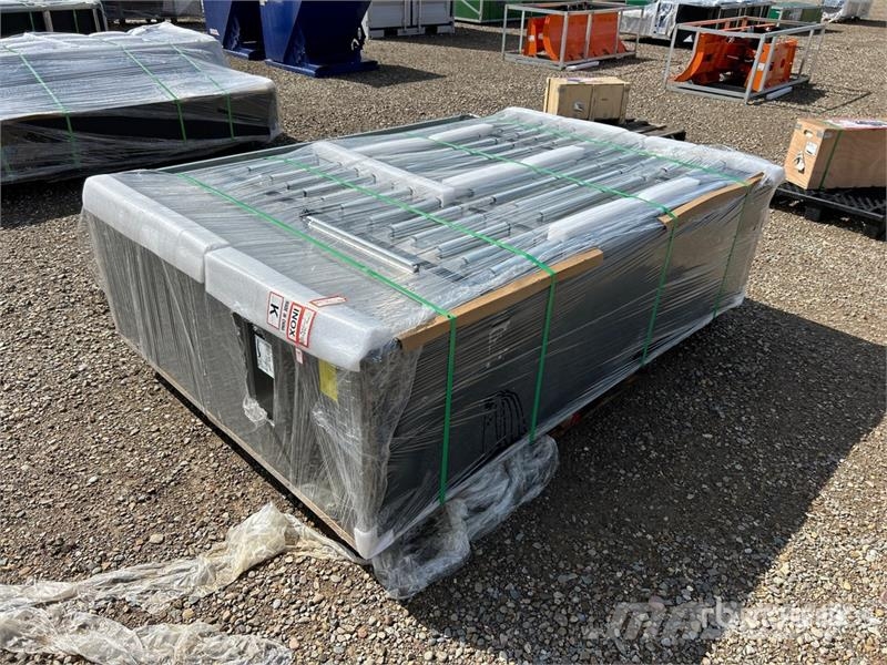 Suihe NWB-H35DS-7 7 ft 35-Drawer Stainless Steel Tool Ca Gradbeništvo - drugo
