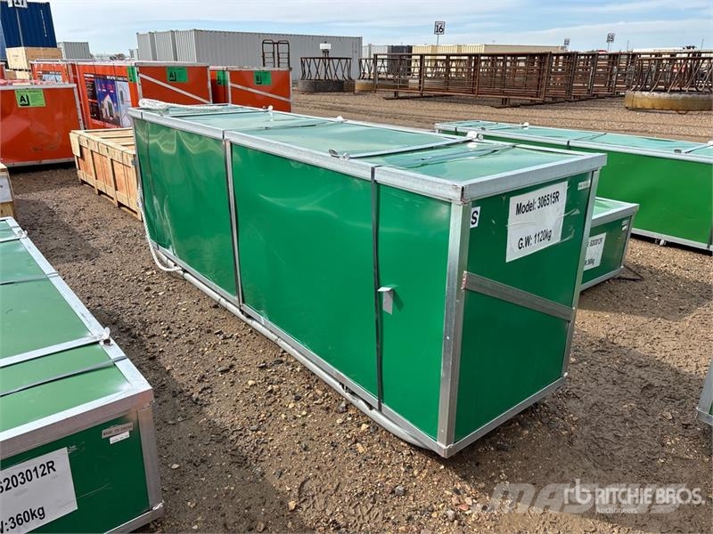 Suihe S306515R-300gPE 30 ft x 65 ft Storage Building (Un Edificación de acero