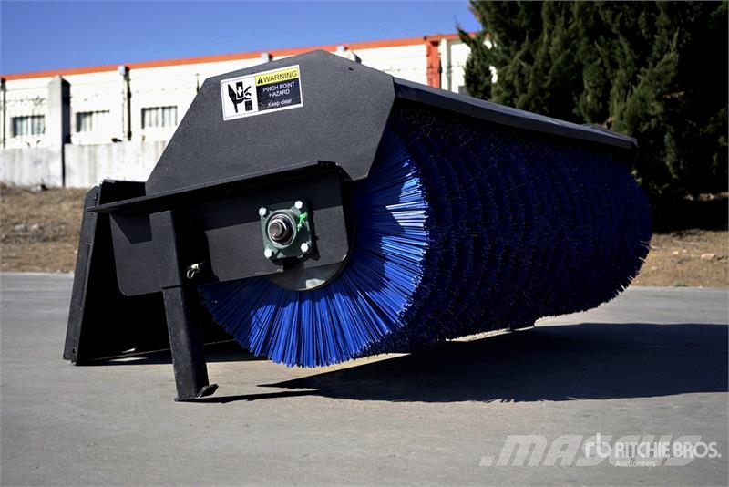 Suihe SSBA 72 in Skid Steer Broom (Unused) Четки
