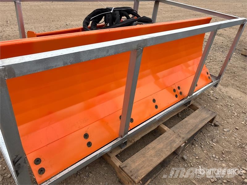 Suihe SSD-A 72 in Angle Skid Steer Dozer (Unused) Cuchillas