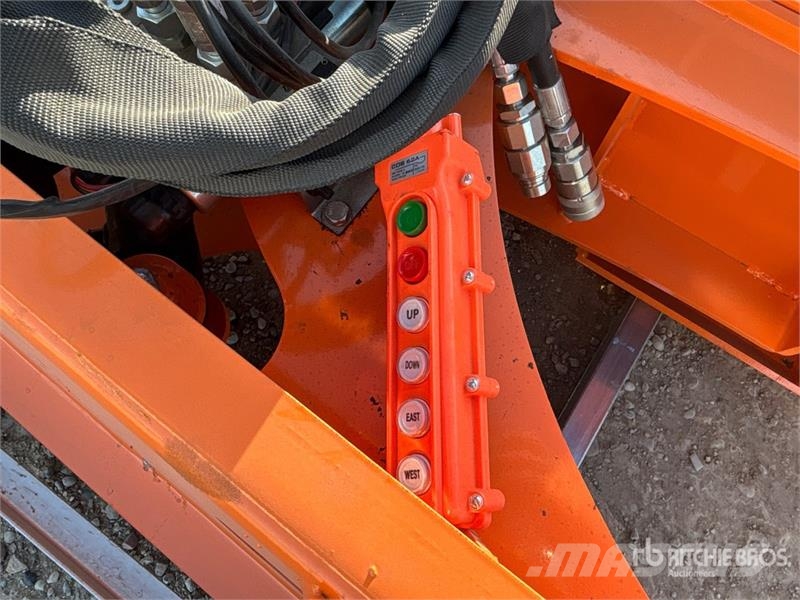 Suihe SSD-A blade 72 in Skid Steer Dozer (Unused) Lame