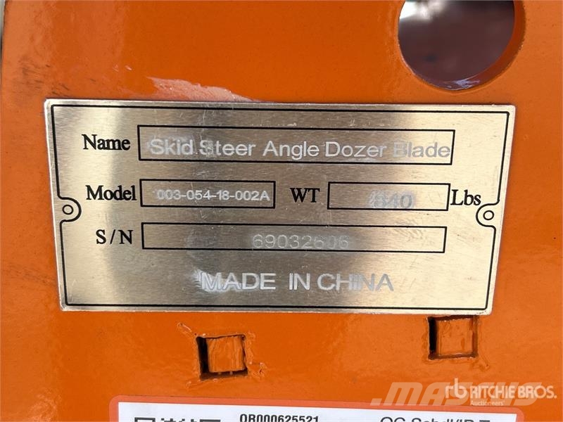 Suihe SSD-A blade 72 in Angle Skid Steer Dozer (Unused) Blades