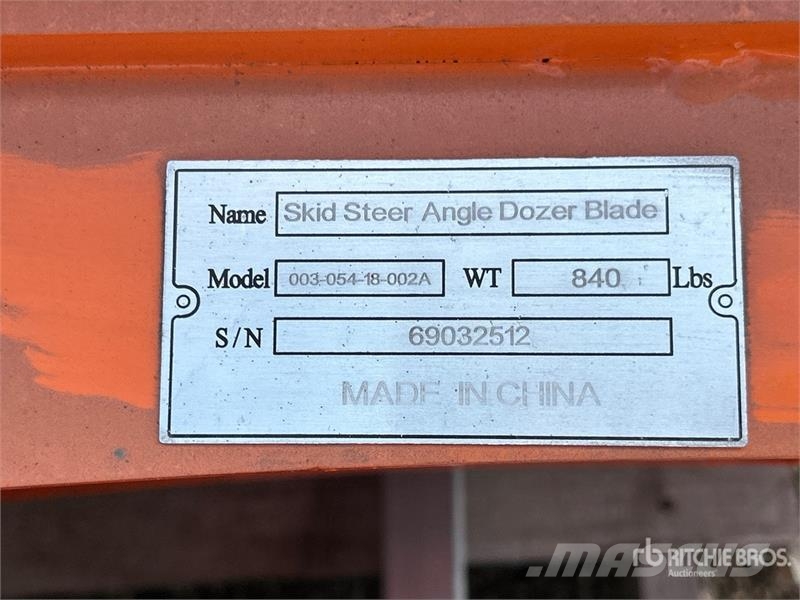 Suihe SSD-A blade 72 in Skid Steer Dozer (Unused) ブレード