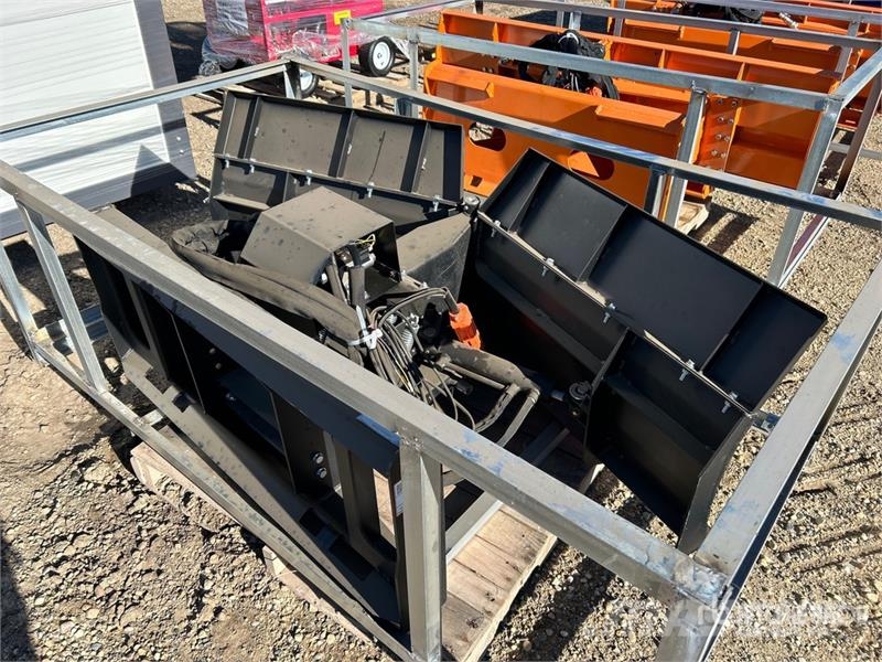 Suihe SSD-V blade 72 in Skid Steer Snow Blade (Unused) 刮雪板和犁