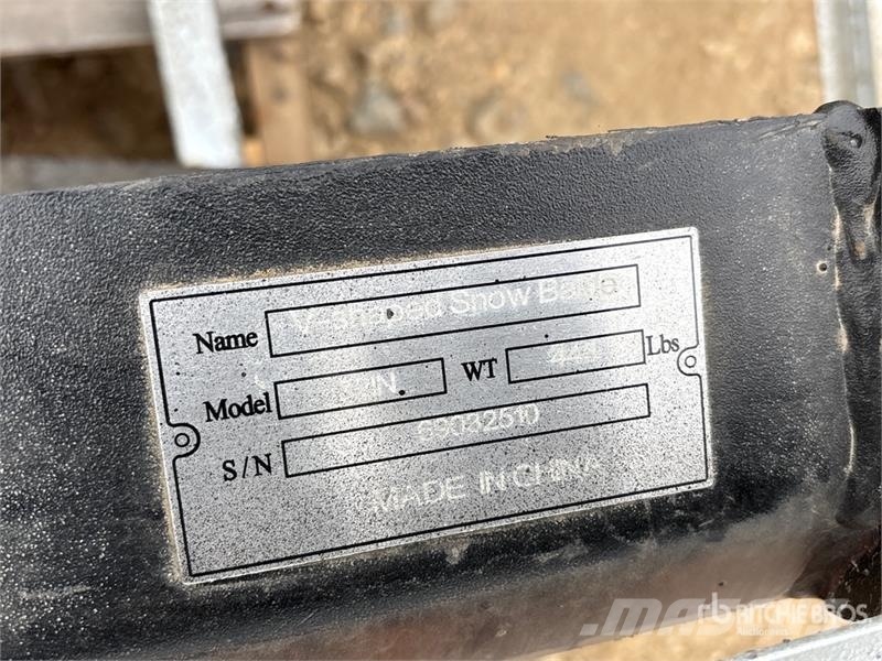 Suihe SSD-V blade 72 in Skid Steer Snow Blade (Unused) Sneeuwschuivers en -ploegen