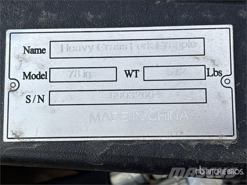 Suihe SSR-78 78 in Skid Steer Root Rake (Unused) مكابس وميبسات التبن
