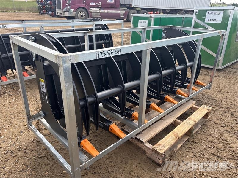 Suihe SSR-78 78 in Skid Steer Root Rake (Unused) مكابس وميبسات التبن