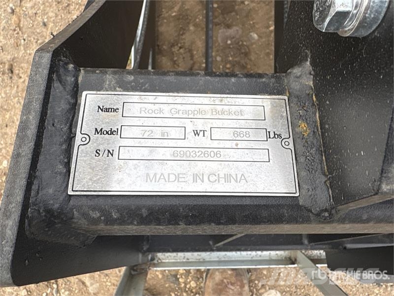 Suihe SSRGB-72 72 in Skeleton Skid Steer Grapple Bucket  Grapples