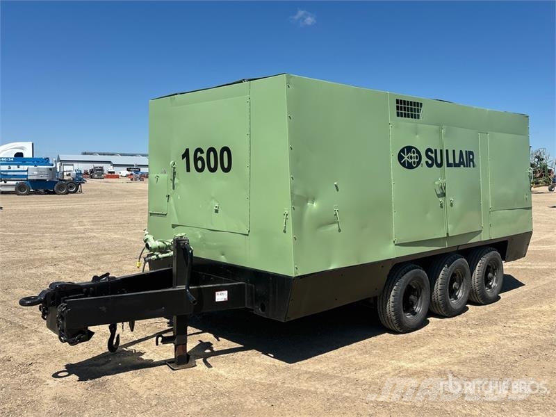 Sullair 1600DTO Mobile Air Compressor 콤푸레샤